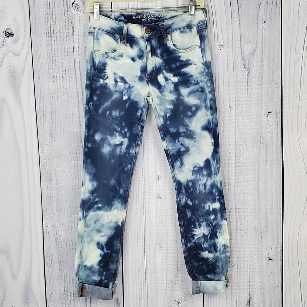 ❤ American Eagle acid wash blue jeans sz. 6 long